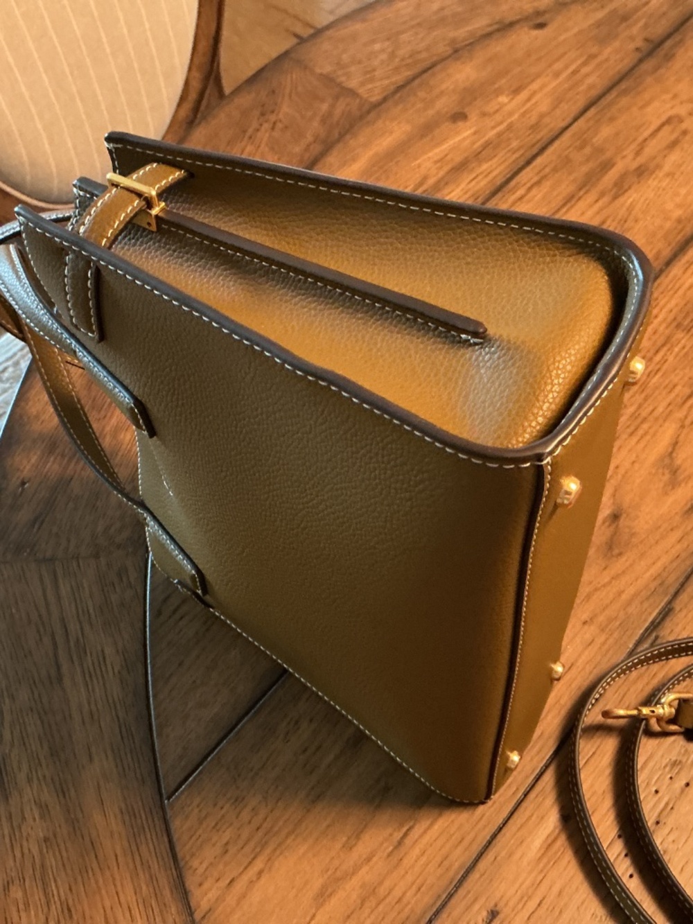 Tory Burch Blake Center Zipper Tote - Picture 5 of 10